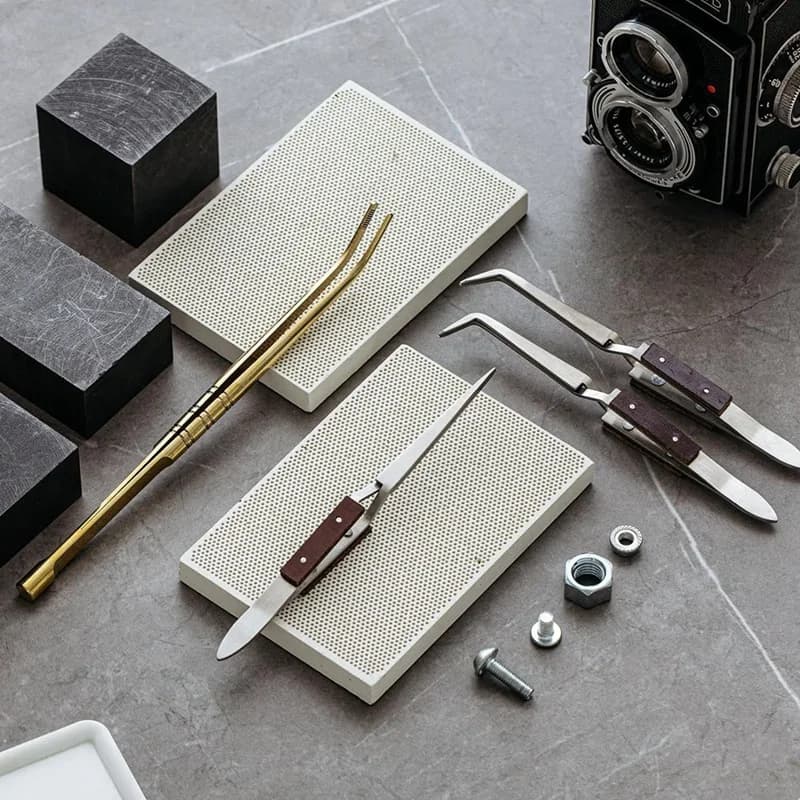 Kit di saldatura per gioielli, blocco di saldatura, piastra di saldatura in ceramica a nido d'ape, pinze in rame, pinzette per saldatura, strumenti e forniture durevoli