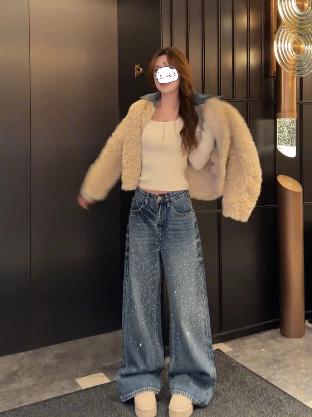 Jeans a Vita Alta con Ricami di Diamanti Yang Yishan Heavy Industry, Pantaloni Larghi da Donna in Denim