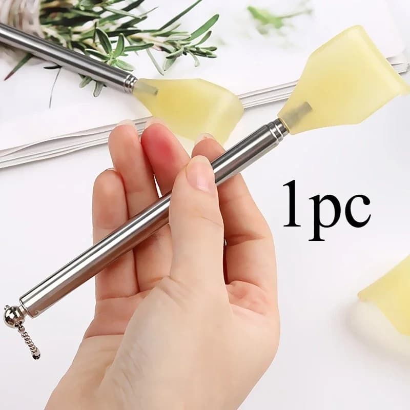 1pc Telescopic Stainless Steel Back Scratcher and Massager for Elders - Adjustable Anti-Itch Claw Tickle Stick for Relaxation