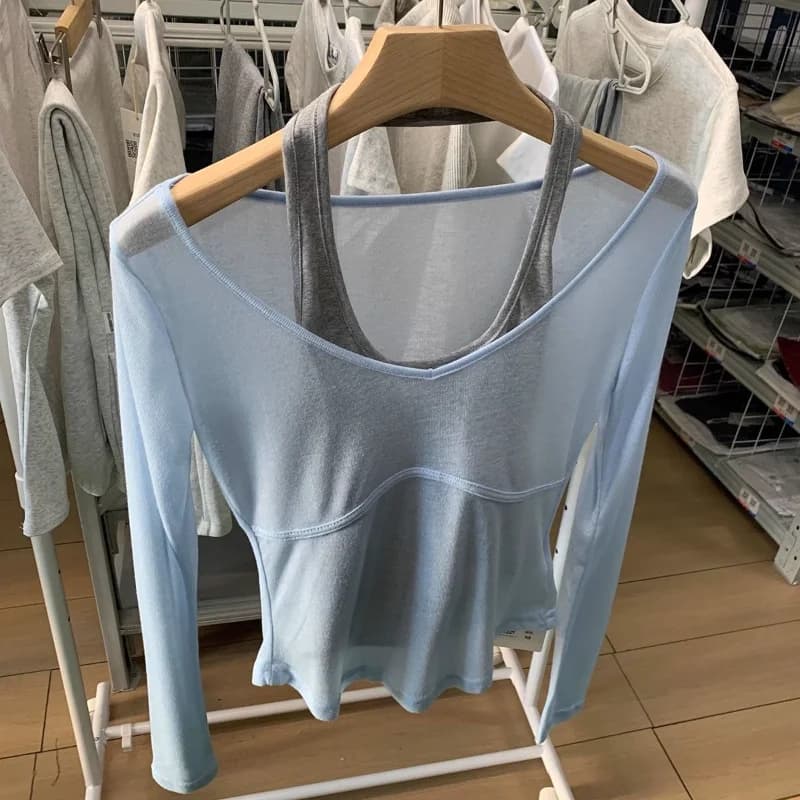 T-shirt a maniche lunghe in tulle tinta unita con scollo a V Camicia base con bretelle Top in due pezzi