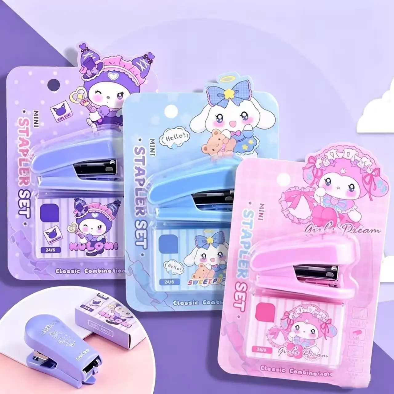 Set Mini Cucitrice, Cucitrice Piccola, Universale per Studenti, Cucitrice Portatile Domestica a Forma di Cartone Animato