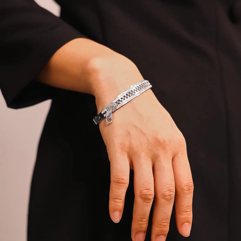 Exquisite Shiny Zipper Bangle Creative Vintage Crystal Bracelet Gold Plated Fashion Zip Titanium Steel Hand Chain Unisex