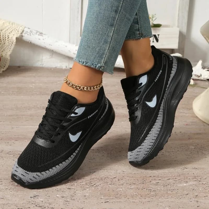 2026 Spring New Round Toe Comfortable Casual Sports Shoes Fashionable and Sexy Lace Up Hot Selling Vulcanized Shoes for Women