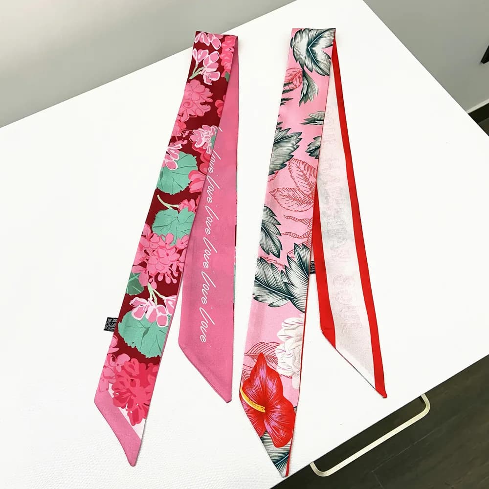 Versione coreana del nuovo modello, piccola sciarpa in twill con fascia per capelli in nastro avvolto con streamer floreale da donna all'ingrosso