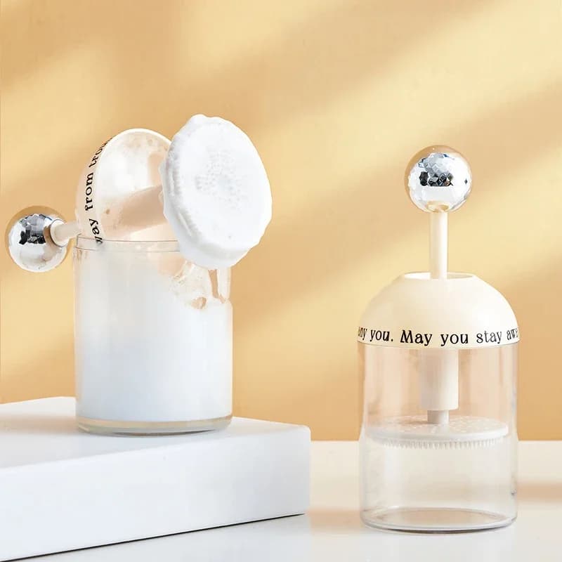 Face Wash Foam Maker detergente per il viso strumento per la produzione di bolle con spazzola in Silicone macchina per schiumare Bubble artefatto pulisci il tuo viso