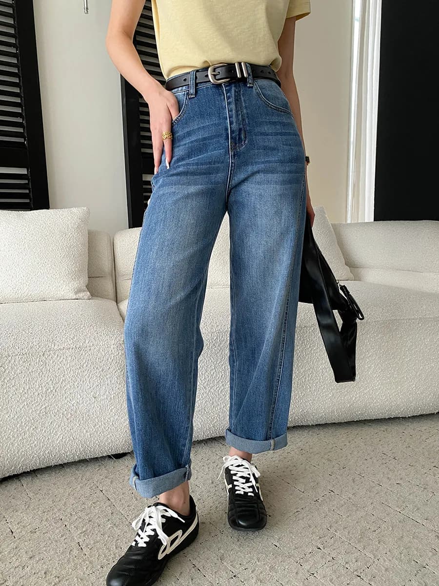 Jeans slim da donna primaverili ed estivi, casual, tinta unita, taglio curvo, gamba dritta, versione stretta, effetto snellente