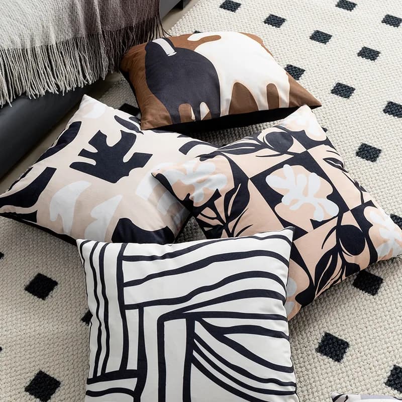 2-Piece Abstract Geometric Printed Cushion Cover Velvet Pillow Case Home Decor Super Soft Living Room Bedroom Accessories