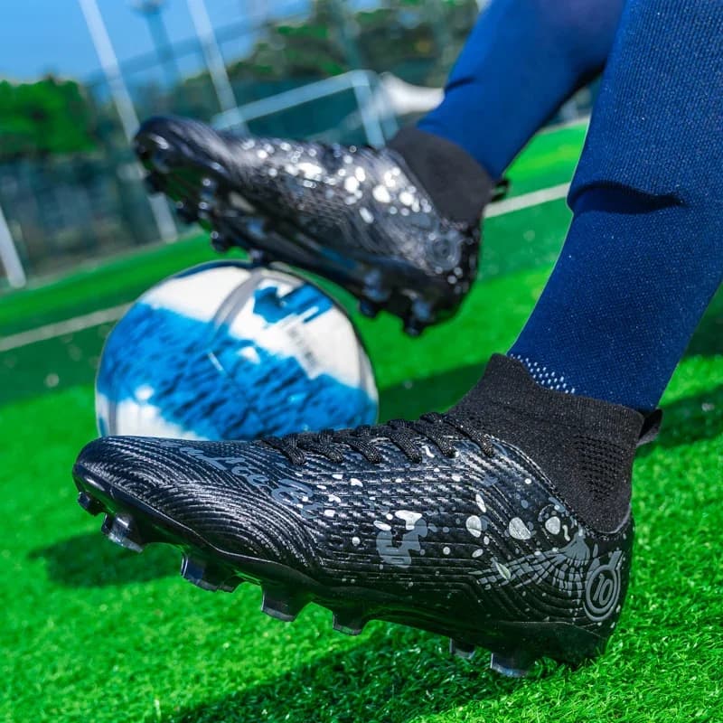 Scarpe da calcio da uomo Scarpe da calcio antiscivolo TF/FG Scarpe da calcio traspiranti per erba all'aperto Scarpe da ginnastica da calcio sportive antiscivolo basse