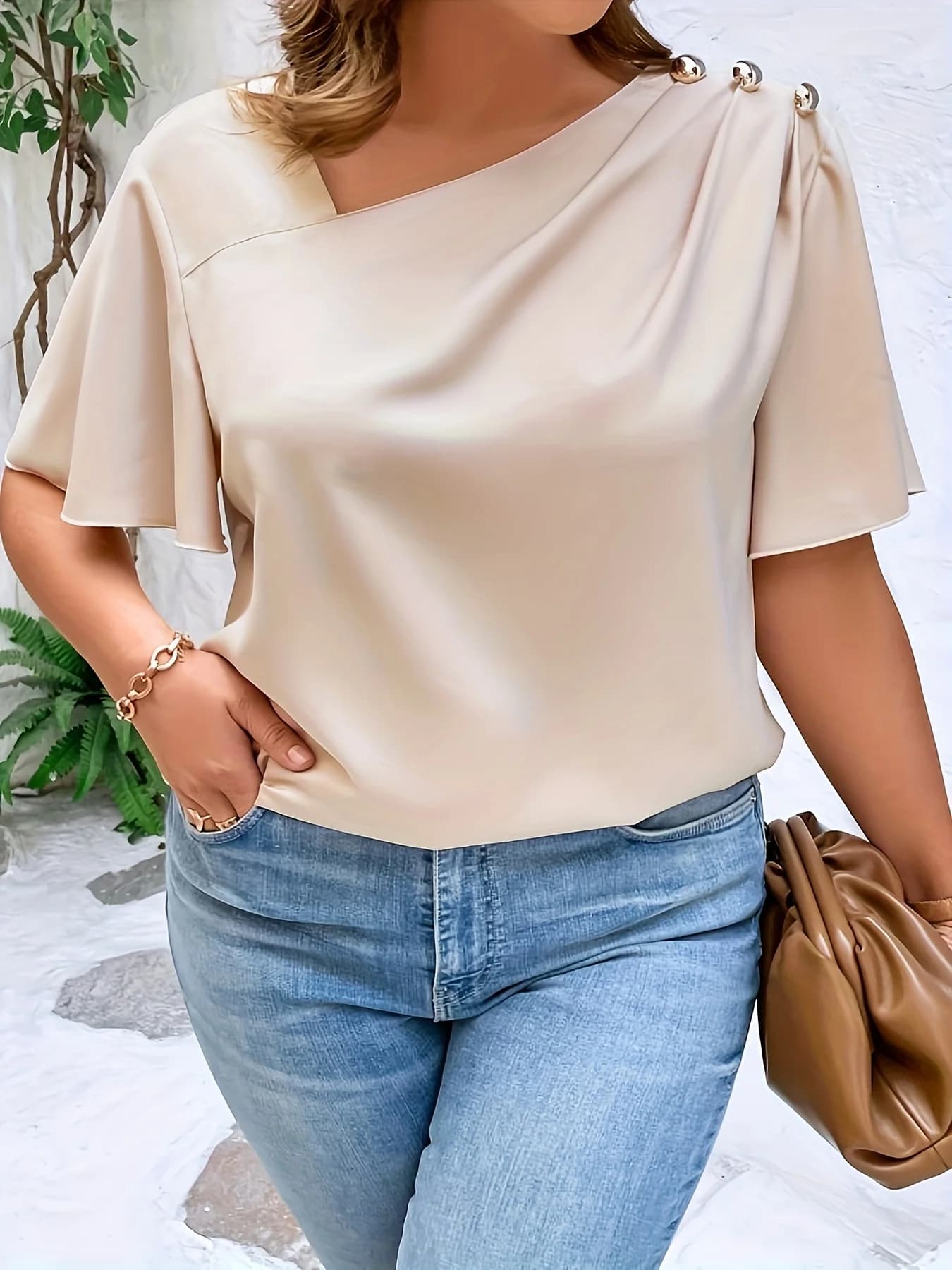 Strong Size ShirtTemperament Women's Casual Shirt Elegant Short Sleeved Shirt for Weekday