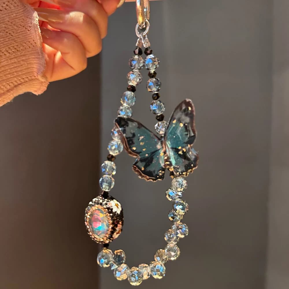 Catenella per Cellulare di Lusso con Farfalla, Diamanti e Cristalli, Accessorio Decorativo da Appendere, Regalo per Ragazze, Cordino Portachiavi