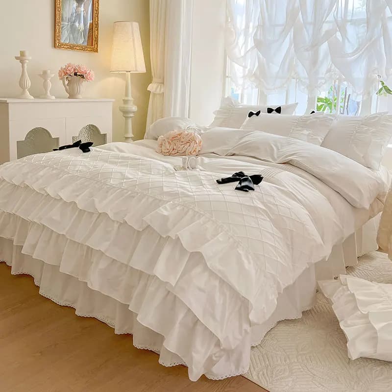 Set Biancheria da Letto Principessa Bianco Rosa Giallo 100% Cotone, Copripiumino con Fiocco Nero e Ruches a Tre Strati, Copriletto e Federe 4 Pezzi