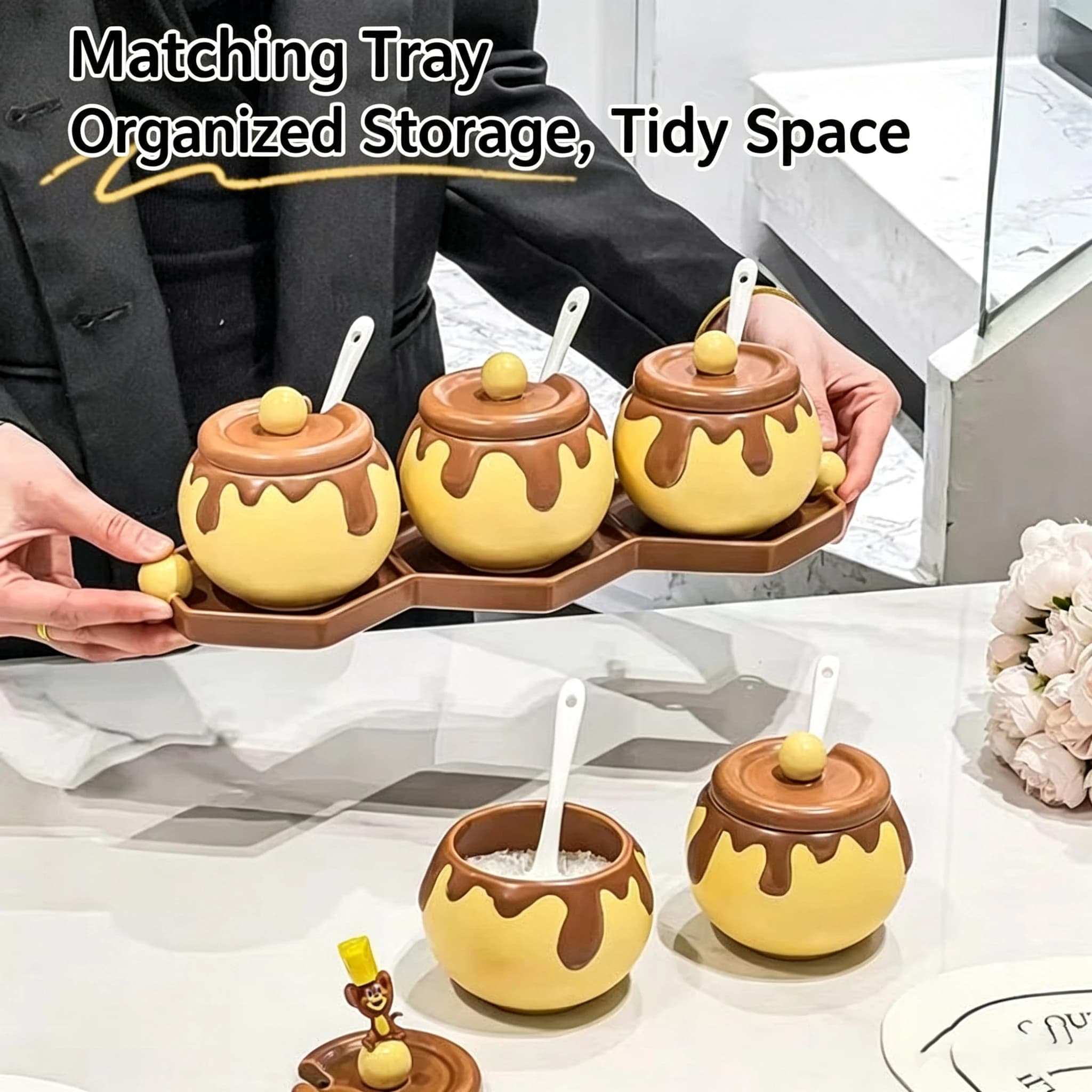 Honey-flavored Seasoning Jar Multi-compartment Set with Spoon Cute Kitchen Ceramic Spice Salt Jar Combo Home Storage Decoration