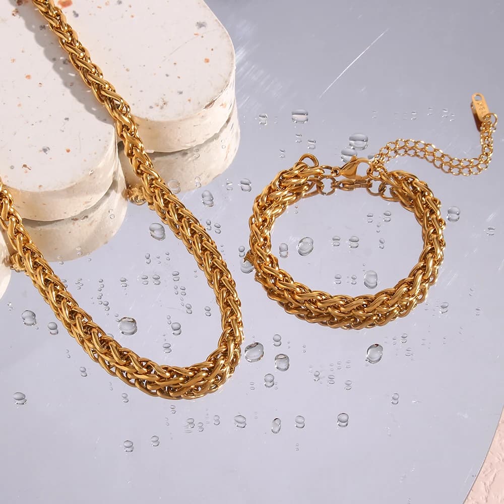 EBbelle Treccia WovenChain Collana in acciaio inossidabile placcato oro Bracciali Set di gioielli per la festa Bracciale girocollo doratoGioielli