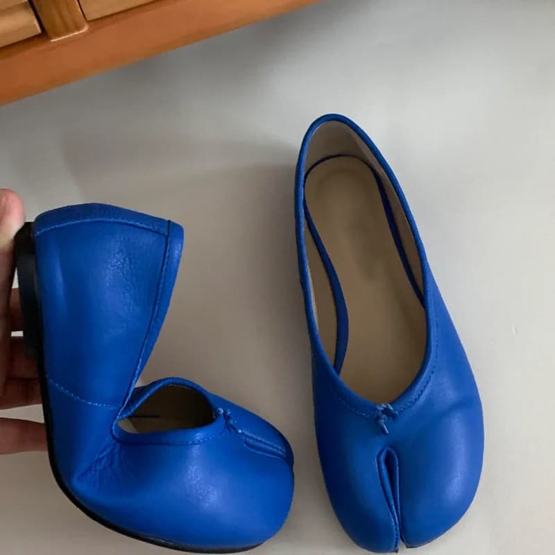 Nuove Ballerine Tabi in Morbida Pelle con Punta Divisa e Pieghe, Scarpe Casual Primaverili Estive da Donna per Camminata e Danza