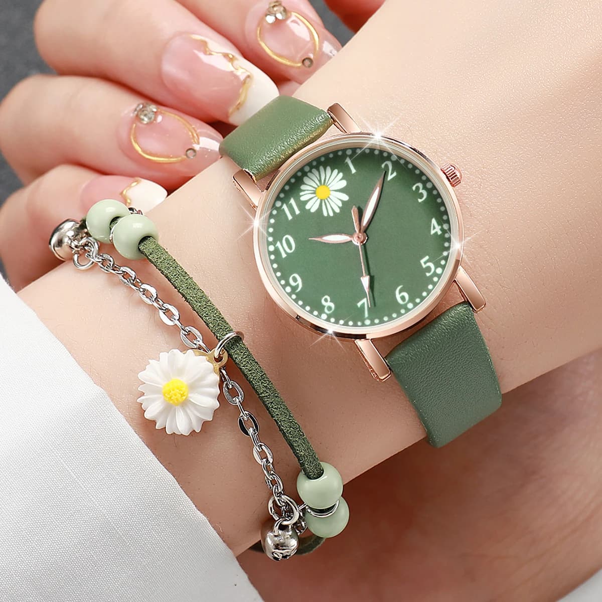 2 pcs/set fashion woman girls leather strap flower quartz watch and bracelet set