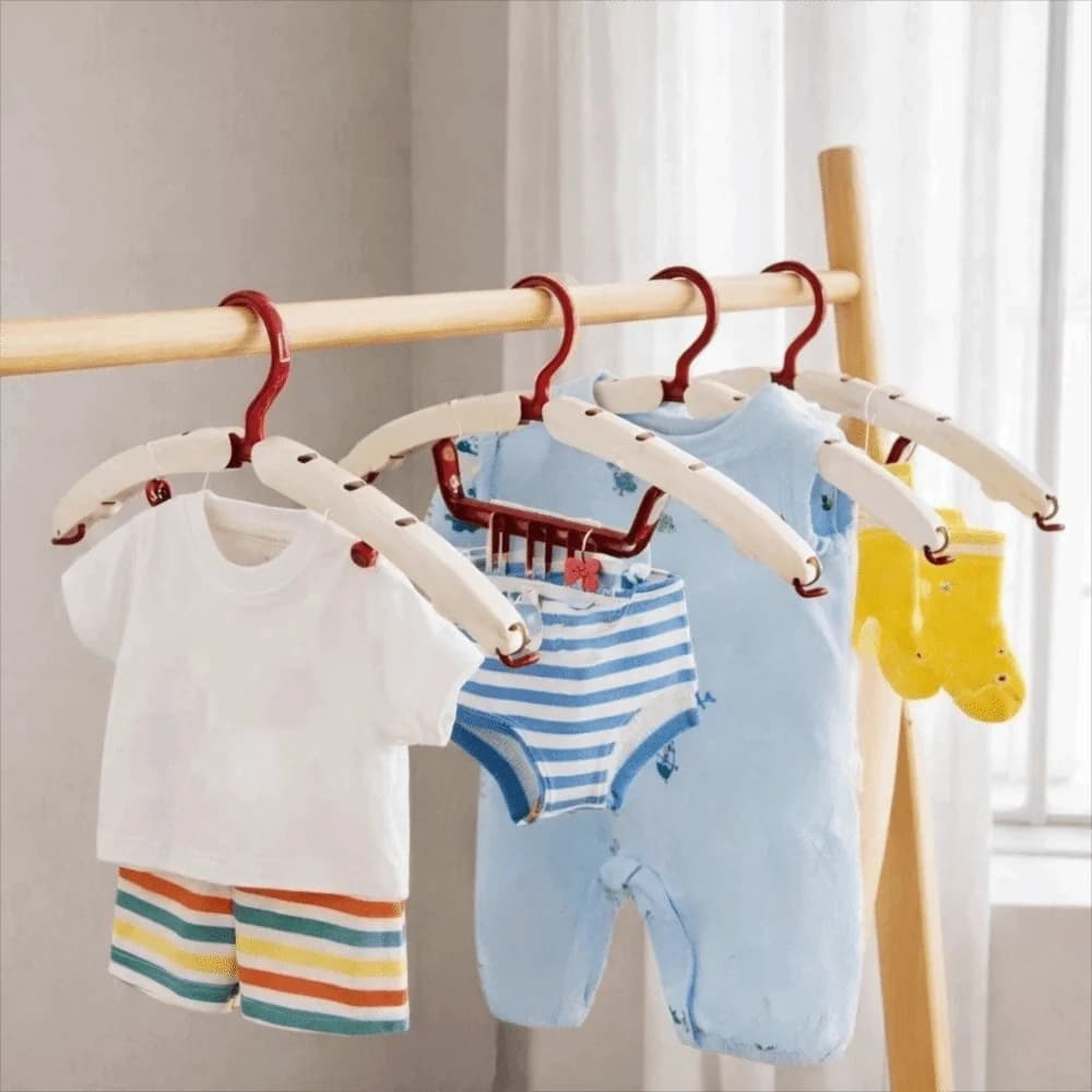 Stendino per vestiti in plastica 3 in 1 da 4 pezzi Stendino per scarpe antiscivolo antivento Appeso Risparmia spazio Appendiabiti pieghevole da viaggio
