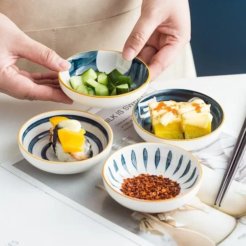 Piatto da cucina in ceramica Condimento assortito Mini piatto Salsa per immersione Ciotola per aceto Stoviglie creative giapponesi Piatto per la casa Piatto da pranzo