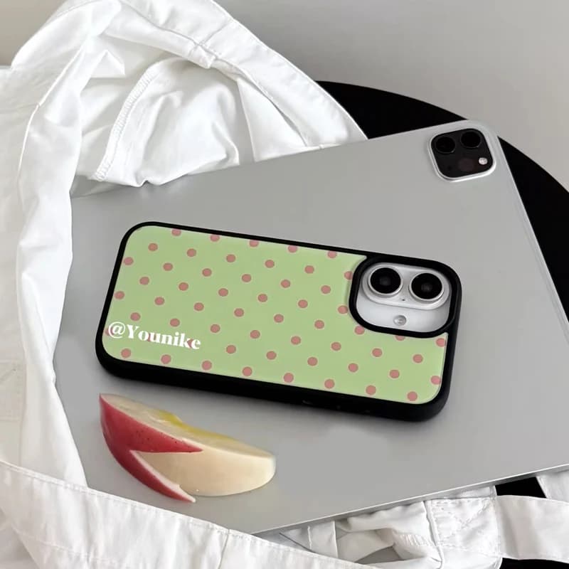 Cover for iPhone 17 16 15 14 13 12 11 Pro XR XS Max 8 7 Plus Y2K with Pois Green Background Korean Style