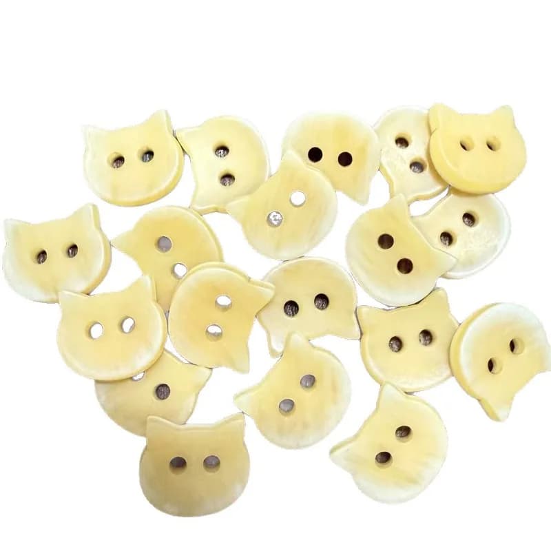 10 Pezzi di Decorazioni a Forma di Gatto Giallo con 2 Fori per Lavoretti Fai-da-Te, Kit Materiali per Asilo, per Magliette e Maglioni dei Bambini, Forniture per Cucito e Abbigliamento