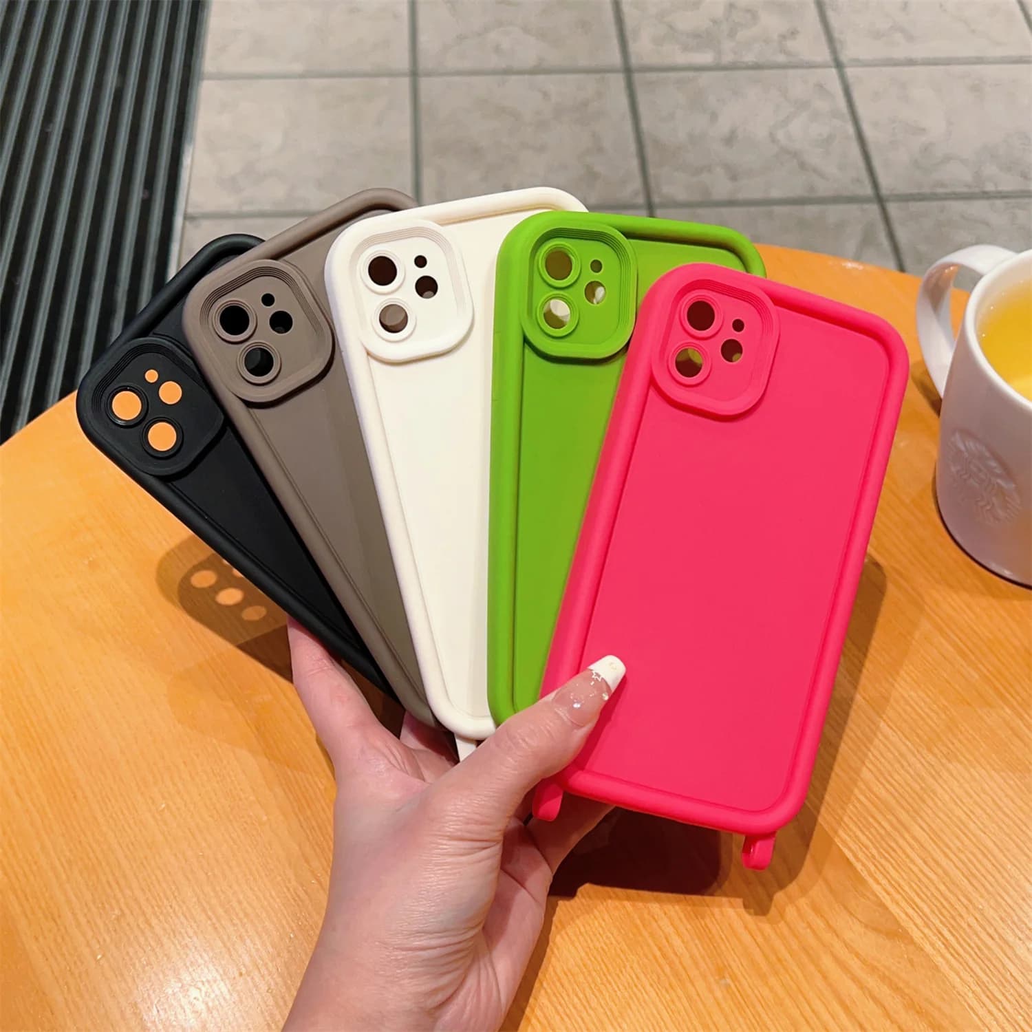 Fashion Phone Case For iPhone 17 Pro Max 16 15 Plus 14 13 12 Air Anti-loss Shockproof Protection Cover With Lanyard Hanging Hole