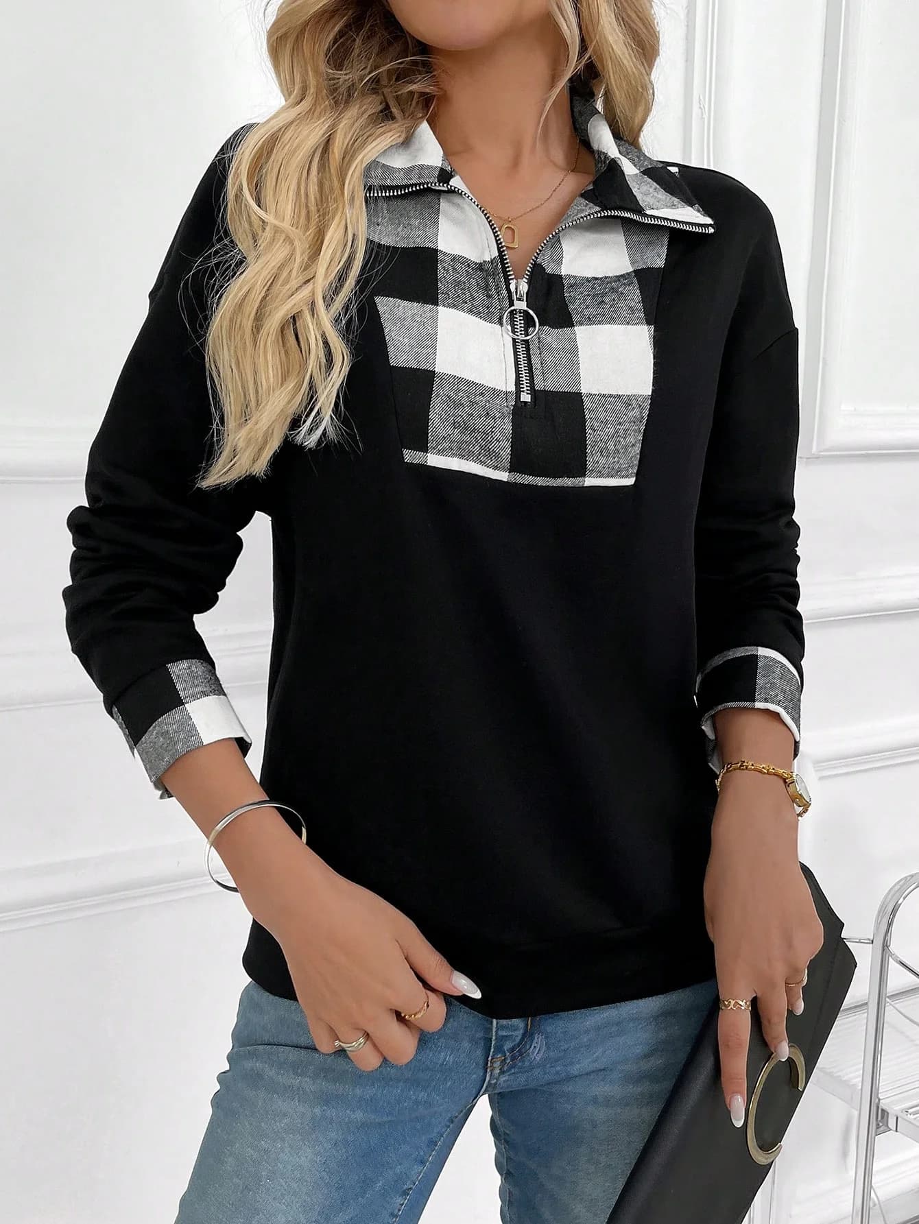 Women's fall hoodie with black and white color matching check loose long sleeve half open neck zipper hoodie sports casual top