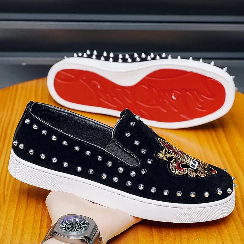 Rivetti ricami Coiffeur mocassini neri scarpe da uomo slip on scarpe firmate appartamenti mocassini uomo scarpe casual