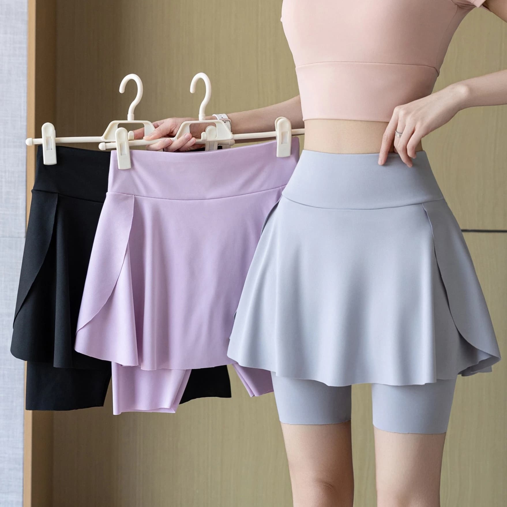 Gonna sportiva estiva da donna con pantaloncini integrati, modellante e copri-fianchi, per tennis, yoga e attività all'aperto