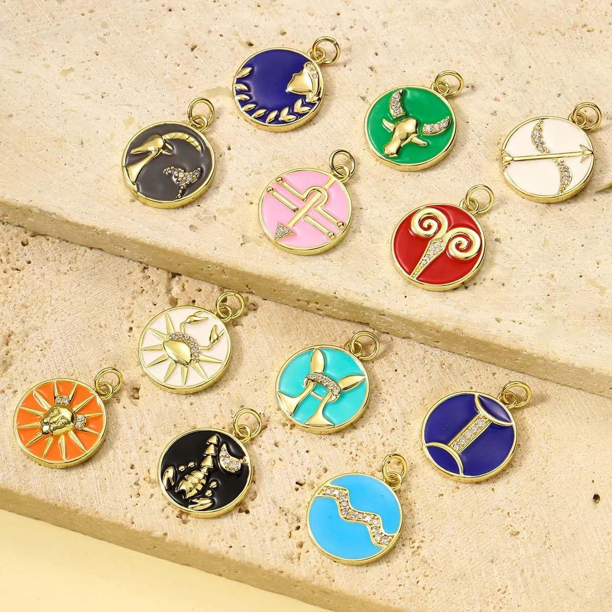3pcs/Lot Wholesale Copper Round Enamel Zodiac DIY Charms Women Zirconia Star Signs Necklace Pendants Pisces Leo Jewelry