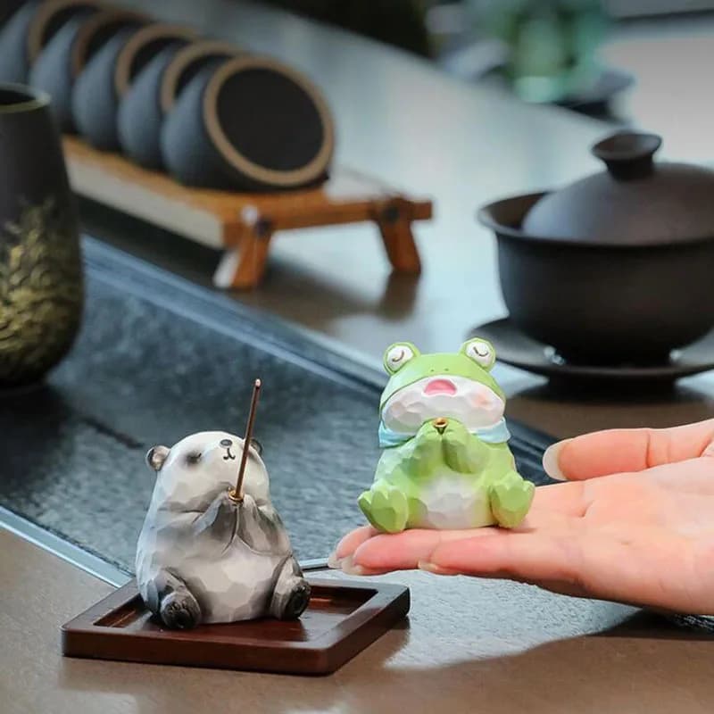 Resina che prega rana Panda gatto animale bastone Base di incenso bruciatore di aromi fragranza articolo ufficio ornamenti Desktop Buddha Home Decor