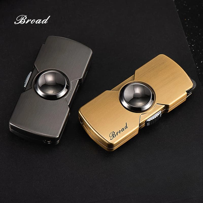 Nuovo Accendino Creativo in Metallo Fidget Spinner 2026, Giocattolo Antivento con Rotella Abrasiva, Accendino a Gas Portatile, Regalo Gadget per Uomini