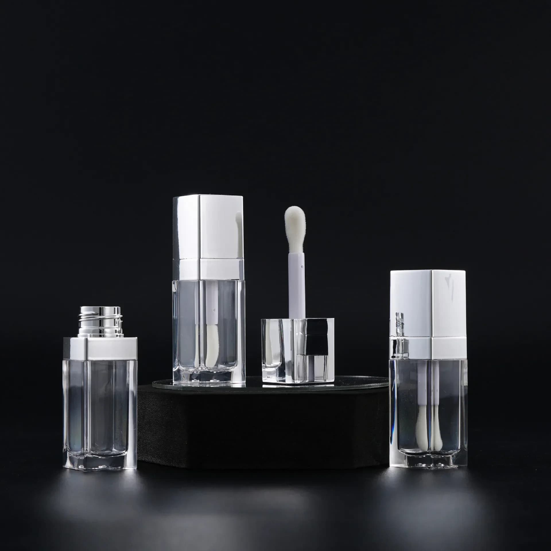 8ml Square Clear Lip Gloss Tube Silver Cap Lip Paint Oil Applicator Big Doe Foot On Lips Glaze Tube DIY Lipstick Lip Balm Bottle