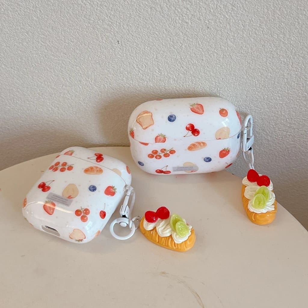 Custodia Protettiva Antiurto per Auricolari AirPods 1 o 2 3 4 Pro 2 Pro 3 con Design Estivo Fresco a Tema Graffiti, Frutta e Dessert, con Ciondolo