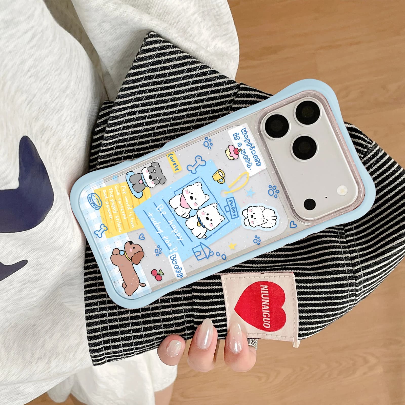 Kawaii Grid Puppy Snapshot Cover, Clear Glitter Base Light Blue Wavy Edge TPU Case for All iPhone 13、14、15、16、17 Series