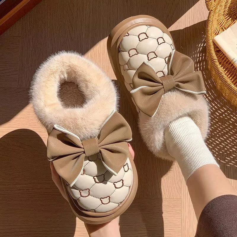 Stivaletti con plateau Stivaletti da neve invernali di design Bowknot femminile Pantofole soffici per interni Scarpe da casa da donna Calzature di moda calde
