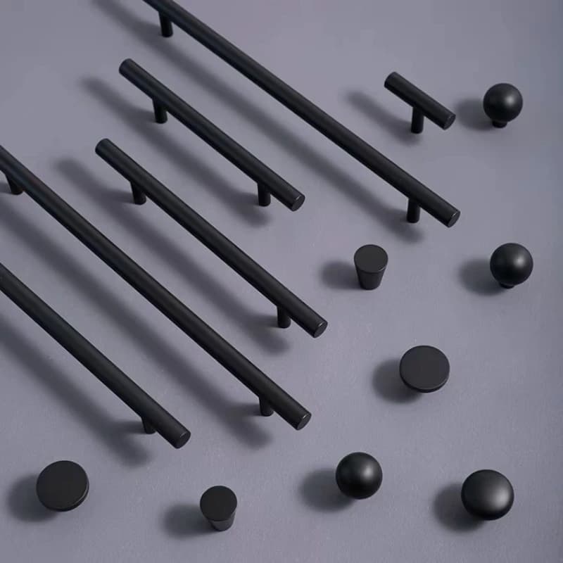 Maniglia Lunga Minimalista in Ottone Nero Opaco per Mobili, Armadi, Cassetti e Scarpiera - Maniglia Piccola in Ottone per Mobili