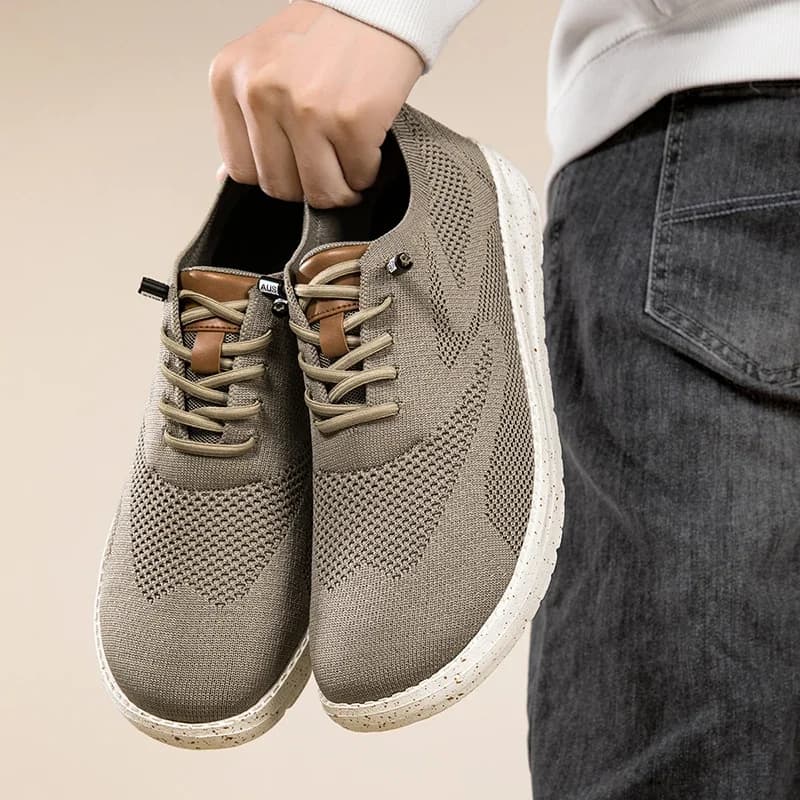 Mocassini estivi in maglia da uomo, scarpe con punta larga, comode e leggere, slip-on, sneakers basse traspiranti, scarpe casual da uomo