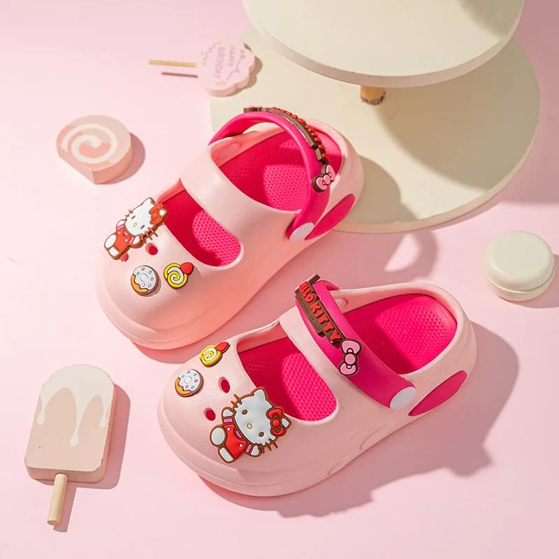 Hello Kitty Kuromi Cartoon Hole-Patterned Shoes Cute, Non-Slip Slippers for Students Beach and Outdoor Sandals