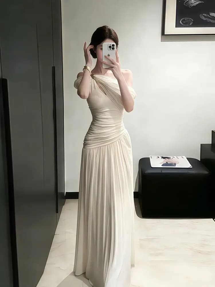 Elegant Off-Shoulder Birthday Dress Women's High-End Sensation Gentle Style A-Line Skirt Hollow out Sleeveless Waist-Cinched