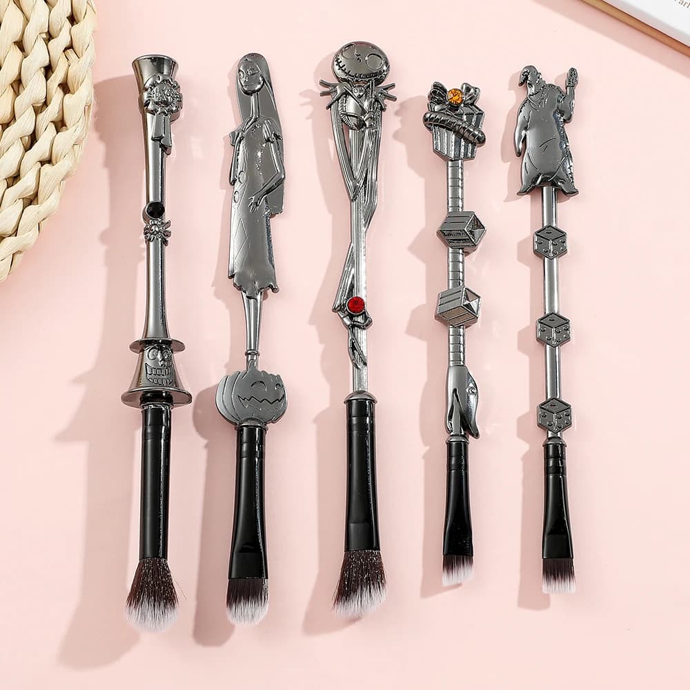 5 pezzi/set The Nightmare Before Christmas Pennelli per trucco Set di pennelli per trucco film per donne Ragazze Regalo di Halloween Trucco anime