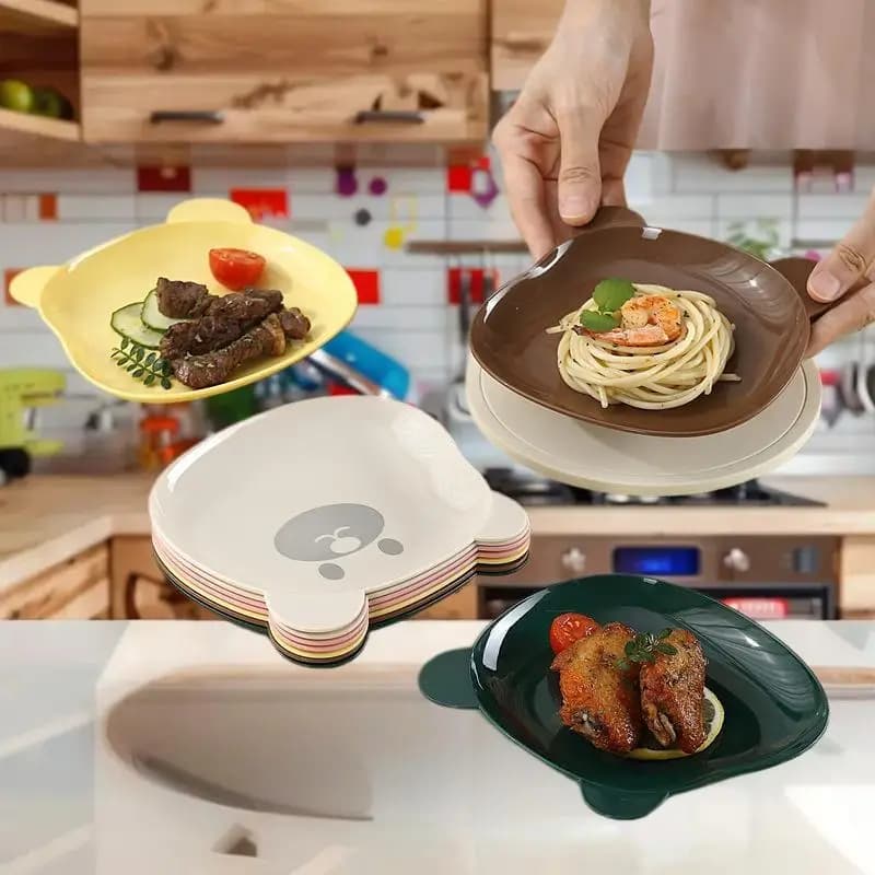 Conteggio un adorabile vassoio per feste con orsi; Per servire frutta secca, dolcetti, antipasti alle noci per gli ospiti