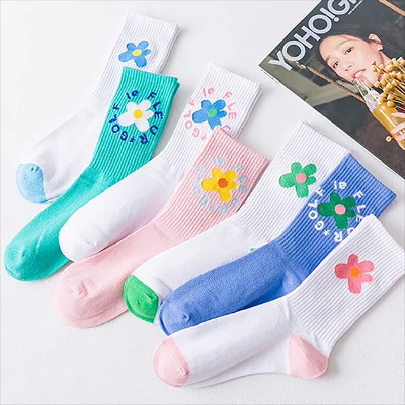 Beauty Flower Socks Women Golf Long Tube Stockings Woman Classics Knee High Socks Sport Long Socks Skateboard Floral print socks