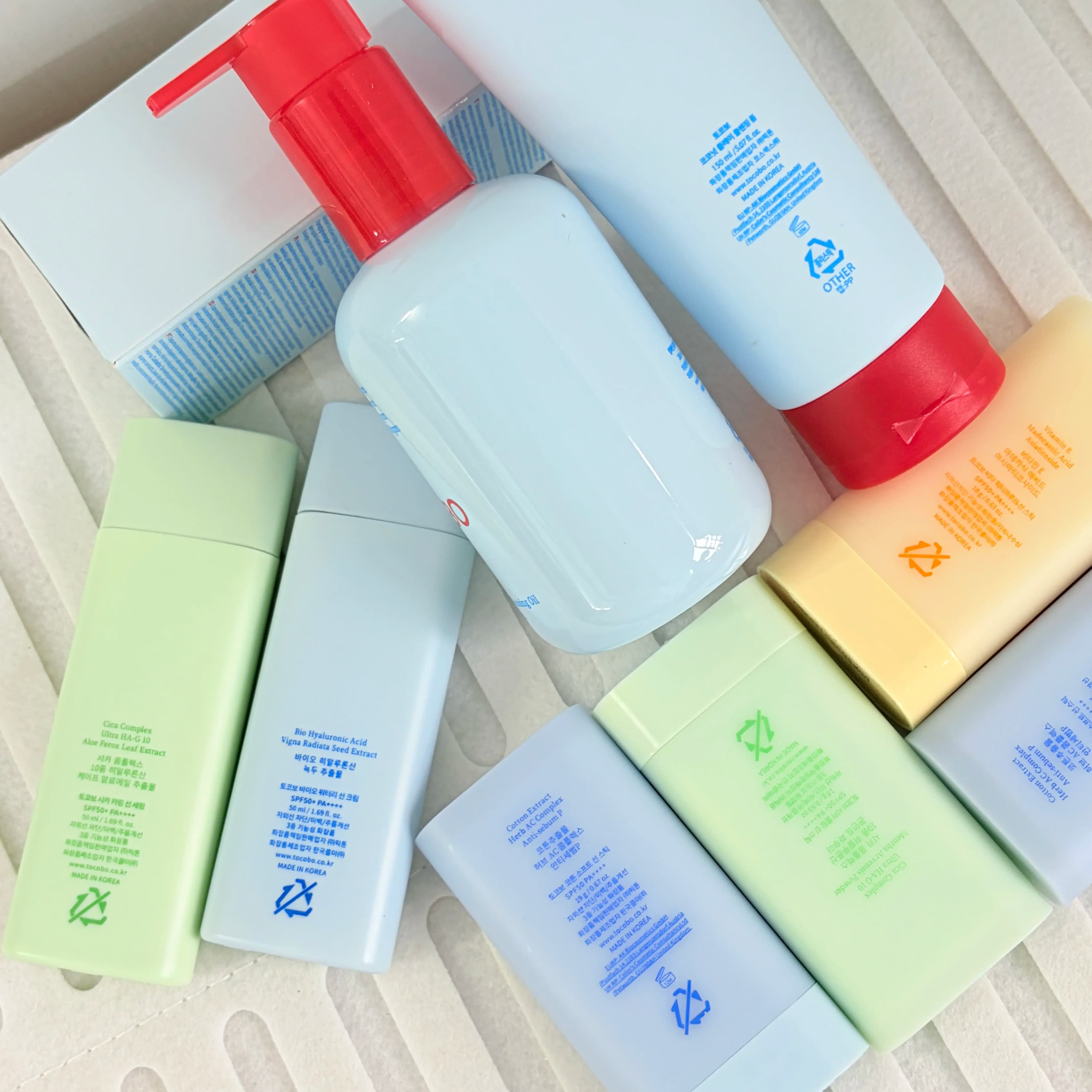 T.O.COBO Smear Sunscreen Stick Refreshing Essence Outdoor Oil Control Brighten Skin Ultraviolet-proof SPF 50+ Sun Screen