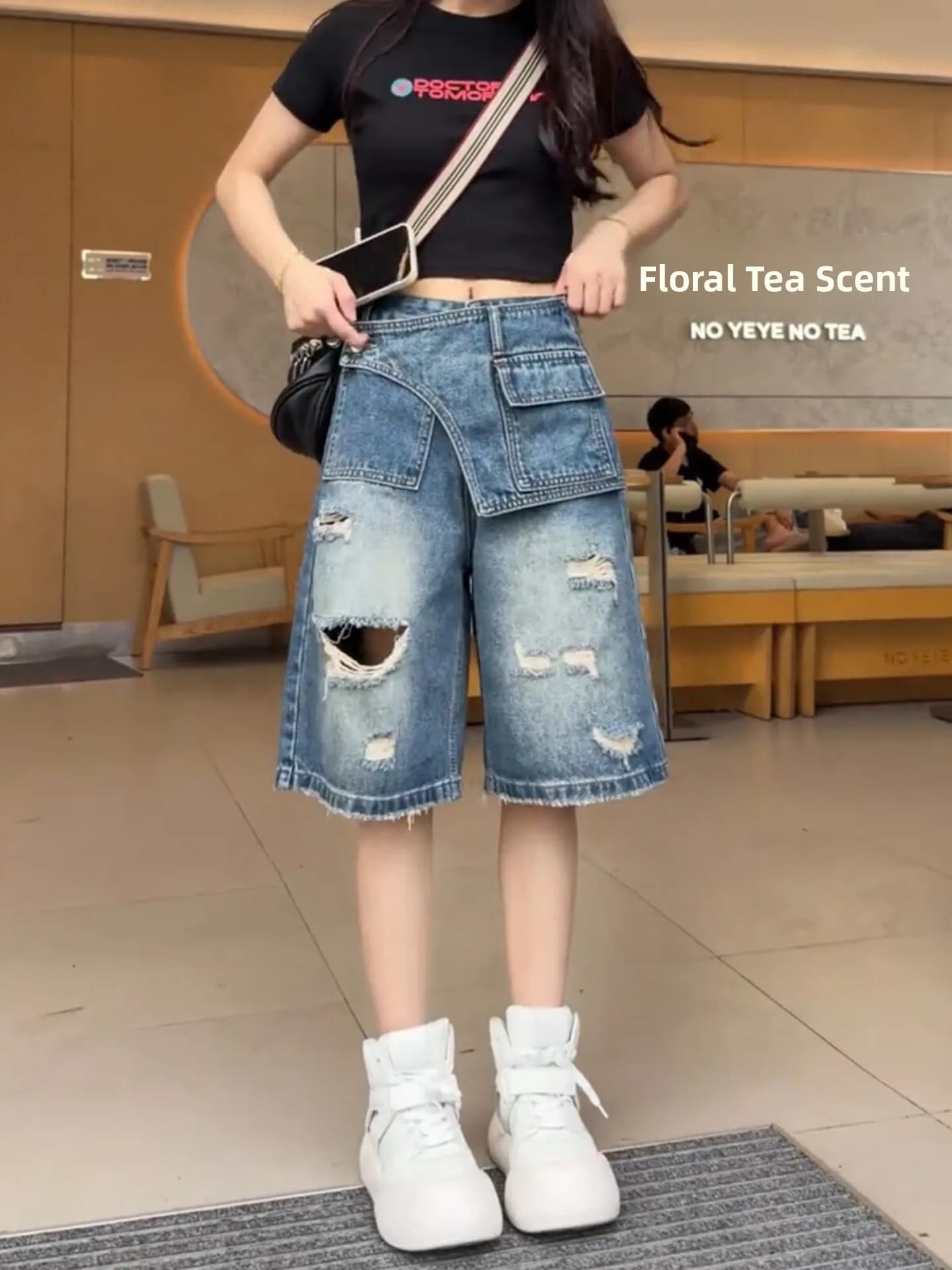 plus Size Ripped Denim Shorts Women Summer Thin High Waist Five Inch Pants Casual Style Worn Resistant Loose Fit Ladies Jeans