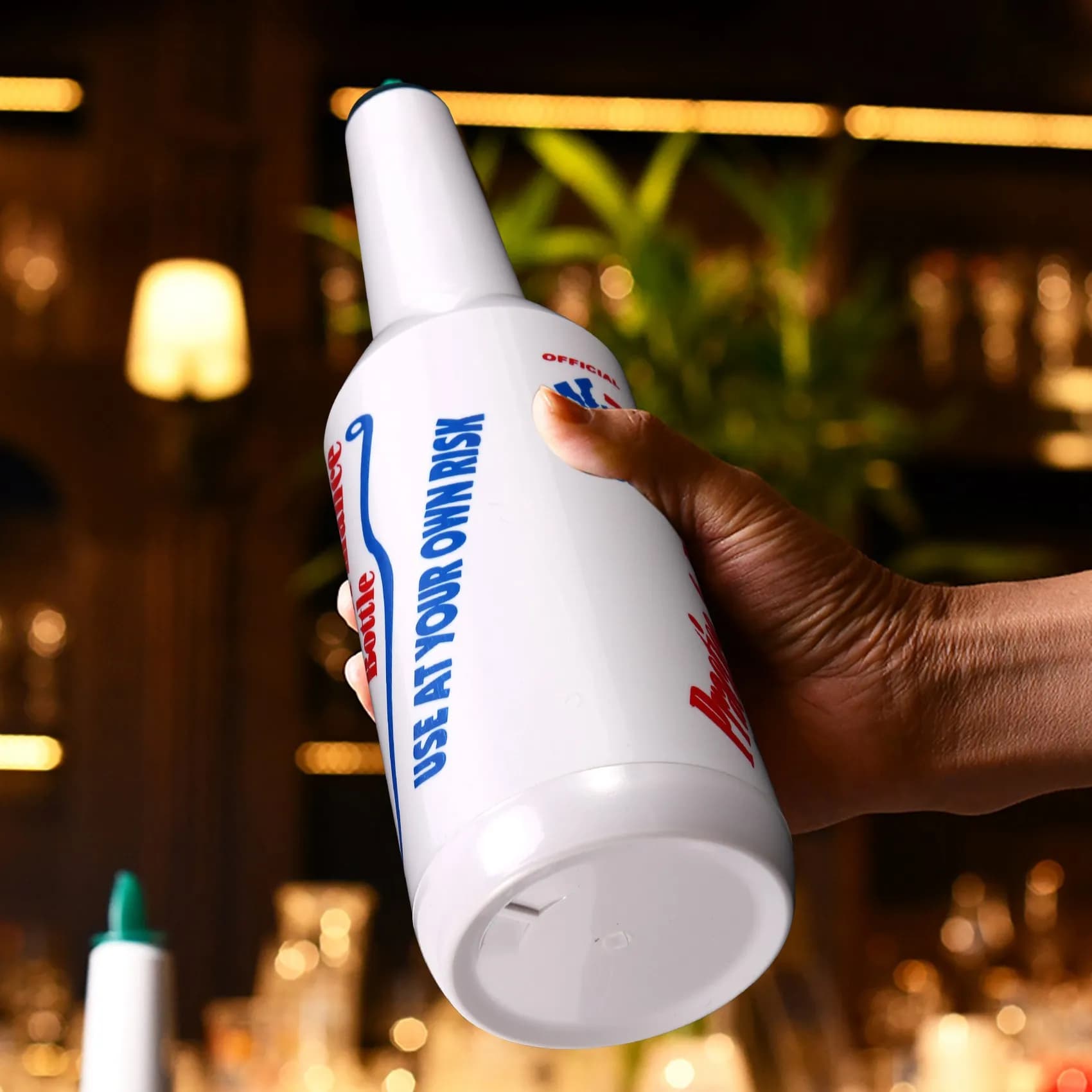 L68AFlair Bartender Pratica Bartending Bar Pub Bottiglia Vino Cocktail Shaker - Bianco