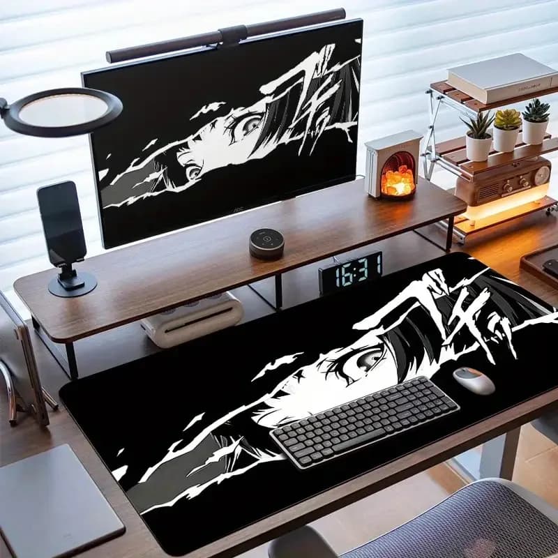 Tappetino per Mouse XXL Shadowy Glimpse Anime, Occhi Intensi e Viso Fragmentato, Base in Gomma per Gaming e Ufficio, Comfort di Precisione