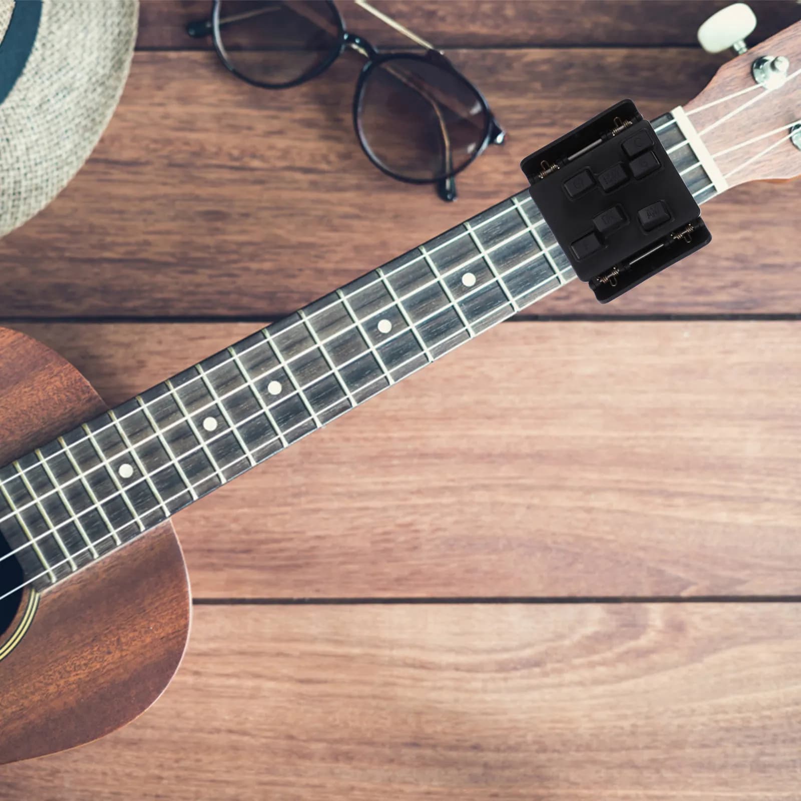 Allenatore di Accordi per Ukulele 23 Pollici, Installazione Facile con Clip, Ausilio per Pratica e Allenamento Rapido degli Accordi, Accessori Musicali