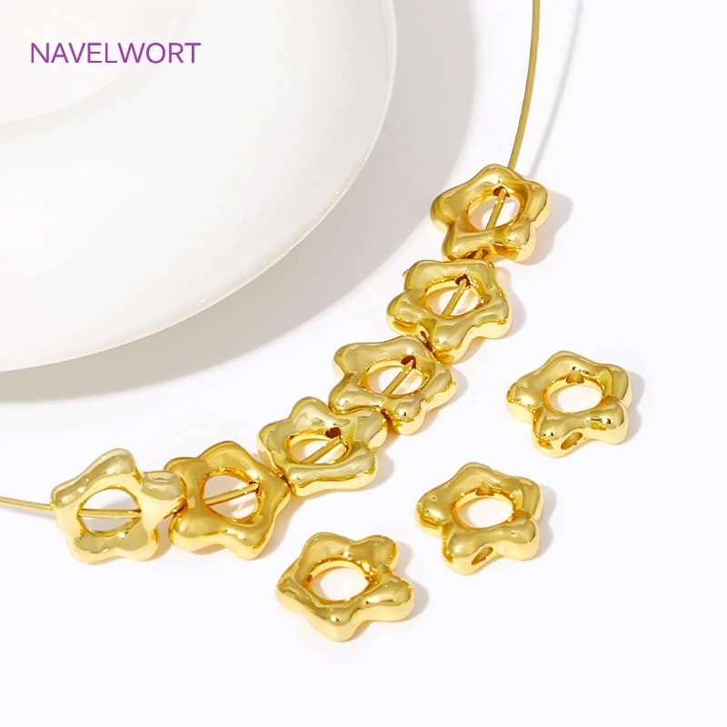 Perline distanziatrici a forma di fiore in ottone placcato oro 18 carati di moda per la creazione di braccialetti, perline allentate in metallo accessori per gioielli con perline fai da te
