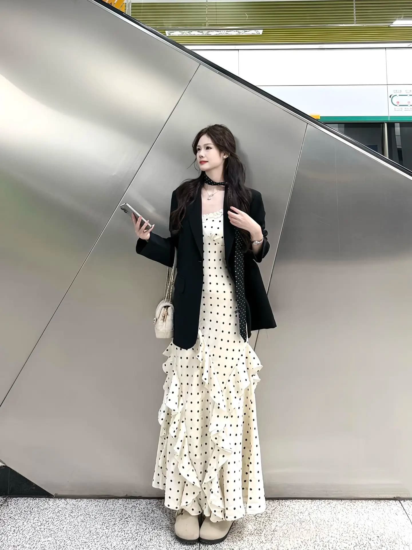 Spring Women's Fashionable Polka Dot Dress Set Commute Slimming High-End Office Wear Suit Jacket Trendy Casual Style Polyester