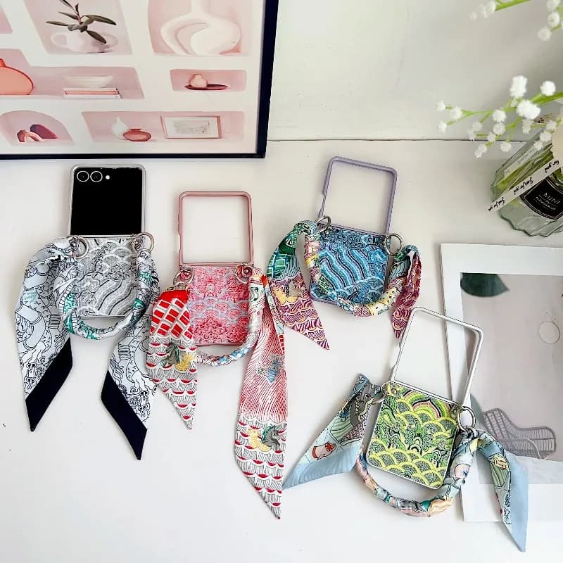 Popular Design Slim Shock Absorber for Samsung Galaxy Z Flip 7 FE 6 5 4 Cover for Bracelet with Embroidered Silk Scarf with auspicious Clouds