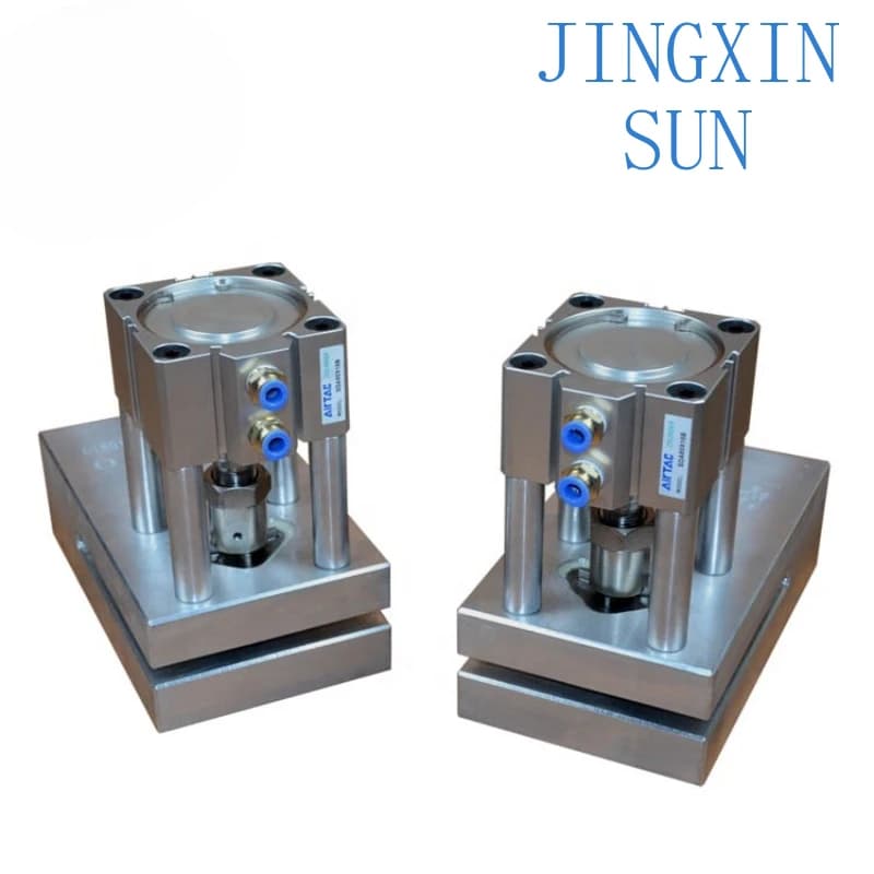 Corner hole punching machine for plastic bag making machine parts